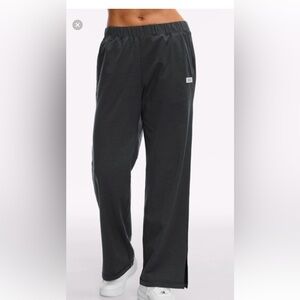 Peloton Dreamblend side slit pants medium new
